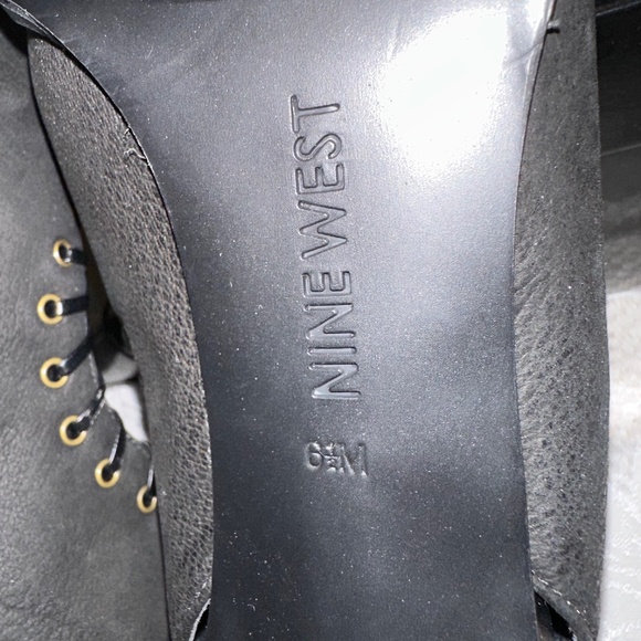 Nine West Leather Heel, Size 6.5, Black - Picture 13 of 13